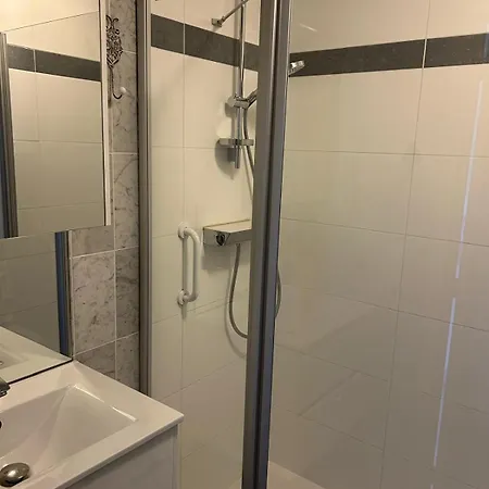 Blutsyde Promenade Biaritz 0108 * 브레데네